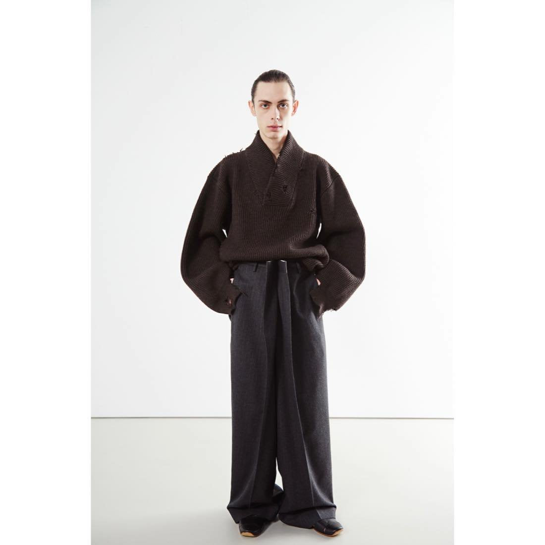 HED MAYNER / DESTROYED V-NECK RIB SWEATER – carol ONLINE STORE