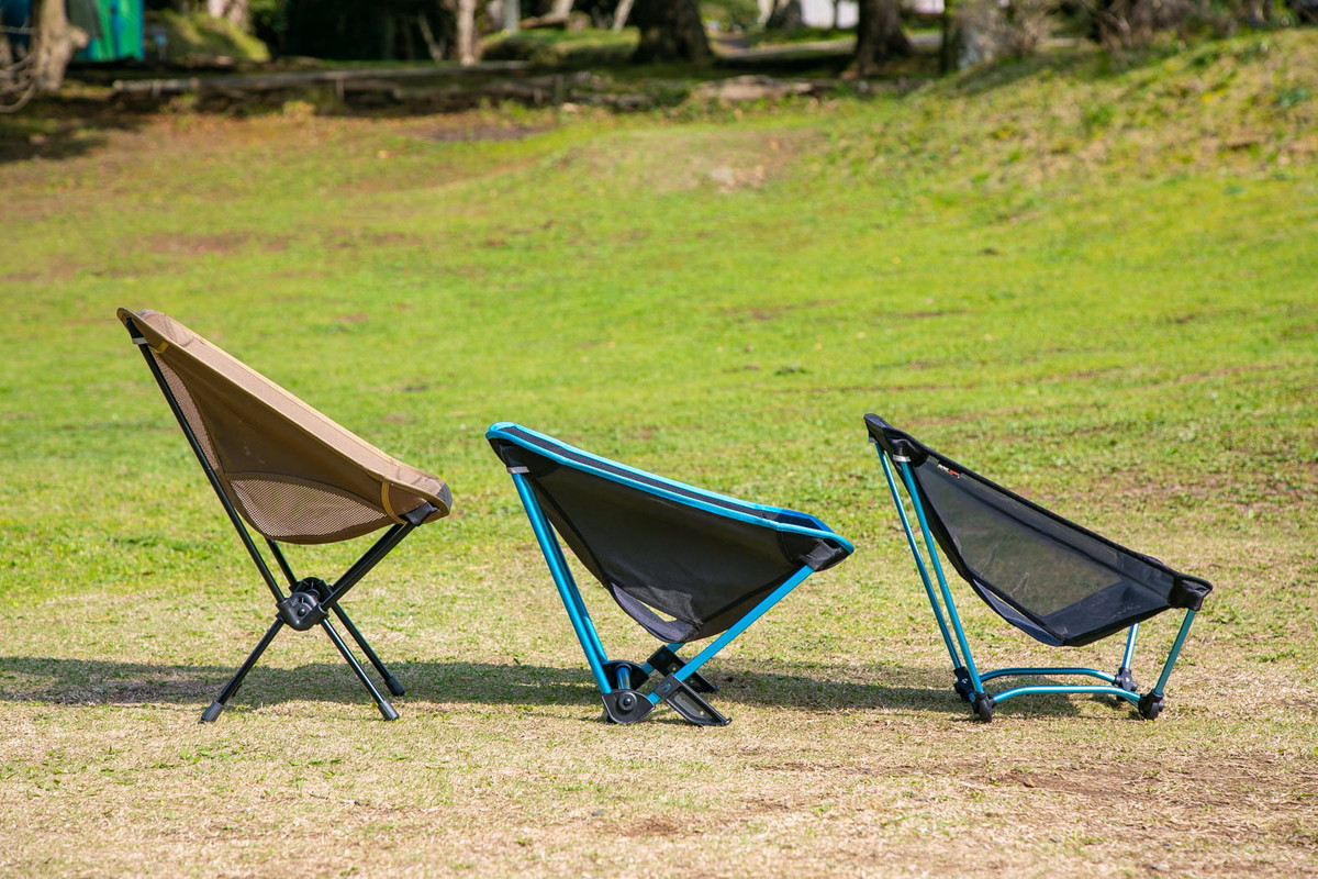 ヘリノックスの新作「フェスティバルチェア」は焚き火も夜空も両対応