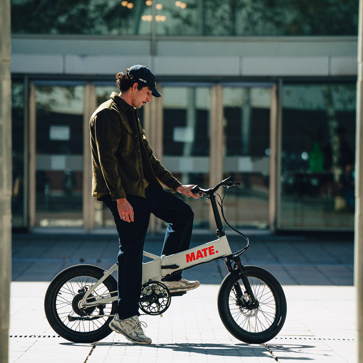 わずか3.2秒で時速20km到達!?e-BIKE「MATE Fusion 2.0」はコンパクト