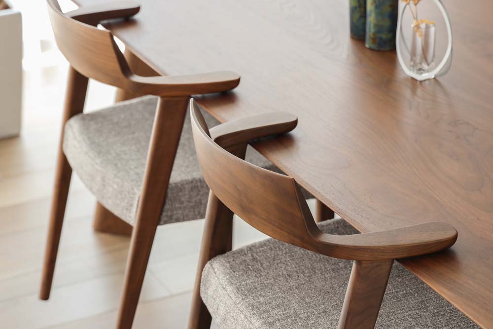 CHARDIN アームチェア | 【公式】飛騨の家具『株式会社シラカワ』