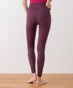 新品未使用SUKALAアクティブデイジーレギンスLワイン - メルカリ