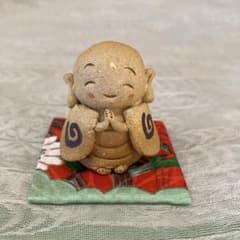 地蔵 お地蔵さん しあわせ 家族 お守り 陶人形 置物 - メルカリ