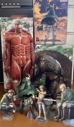 キ*チ様 進撃の巨人 一番くじ A賞 B賞 ラストワン賞 アクリルスタンド3