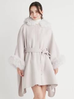 値下げOK＠あにゃ様専用出品♡ セルフォード ファーポンチョコート