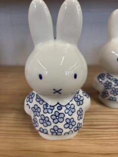 大阪関西万博 オランダ館 ミッフィー スタチュー デルフト陶器 新色