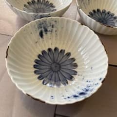 有田焼福泉窯手描き菊花型中鉢 - メルカリ