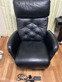 himola（ヒモラ）電動リクライナー「model.7806」 - メルカリ