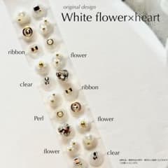 耳ツボジュエリー 大人気 20粒 2点目500円 ホワイトフラワー - メルカリ