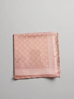 mati22様専用 Louis Vuitton ピンク ストール・ショール - メルカリ