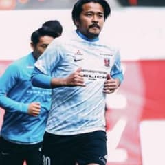 祝日限定特価)浦和レッズ 2023 アップトレーニング プレマッチトップ