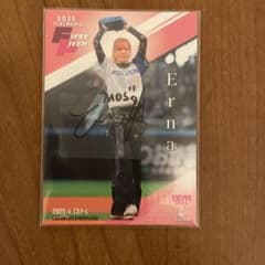 M*u様 2025 BBM 2ndバージョン 始球式 Erna 直筆サインカード - メルカリ