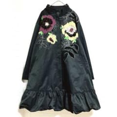 トクコプルミエヴォル 花 刺繍 オーバーサイズ コート 9号 ブラック