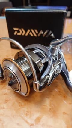 12イグジスト 12EXIST 3012H スペアスプール付 - メルカリ