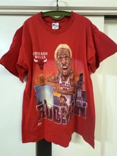 新品未使用】シカゴブルズ NBA バスケ 半袖 Tシャツ 赤 デニス