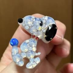 tama juicy bijoux 】三越伊勢丹限定スヌーピー ブローチ - メルカリ