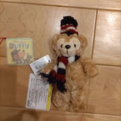 レア！初期 ダッフィー ぬいぐるみバッジ マフラー 帽子 タグ付き ぬい