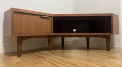 引取り減額致します。unicoコーナー型テレビ台 ウォールナット調