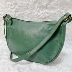 希少色】イルビゾンテ ハーフムーン エンボスロゴ ショルダーバッグ 緑