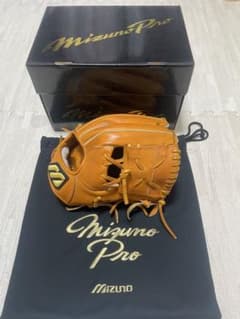 超激レア ミズノ直営店約30個限定復刻ミズノプロビッグM荒木モデル