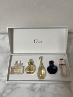 Christian Dior LES PARFUMS ディオール ミニ香水セット - メルカリ