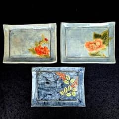○美品♪陶あん 色絵付け 平皿 椿 バラ 南天 3枚セット - メルカリ