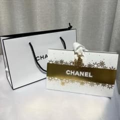 CHANEL 雪型チャーム付きボックス ショッパー 紙袋 クリスマスコフレ