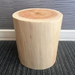 No.022【つるすべ極上】檜の丸太椅子 スツール 天然木 ディスプレイ台