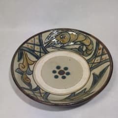 金城敏昭 壺屋焼 やちむん 魚文 海老文 盛鉢 沖縄 琉球 「昭」銘入り