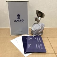 希少✨LLADRO リアドロ お花の甘い香りに包まれる少女。 6822 - メルカリ
