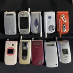 折りたたみ式携帯電話 ガラケー 10個セット - メルカリ