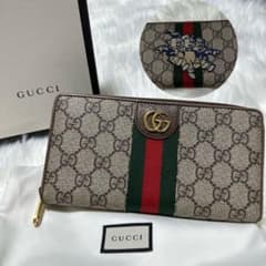未使用近】大人気限定完売品 グッチ GUCCI 長財布 ディズニー 三匹の子