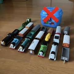 プラレール 機関車トーマス まとめ売り - メルカリ