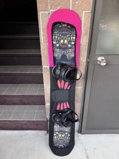 カラフルデザイン スノーボード - メルカリ