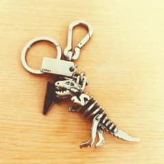 希少】COACH レキシー キーホルダー ダイナソー メタル 恐竜 チャーム