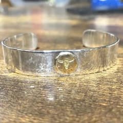 シロ様専用 タディ&キング ロングホーン M サイズ バングル - メルカリ