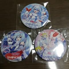 雪ミク 初音ミク 缶バッジ 赤い羽根共同募金 北海道 札幌 - メルカリ