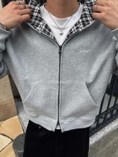 Sqoud グレーチェックパーカー - メルカリ