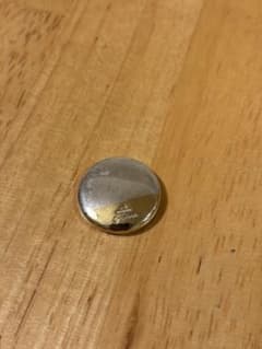 BUNNEY シルバー✖️ゴールド バッジ 21mm ブローチ - メルカリ