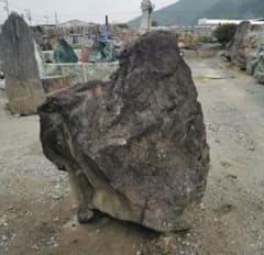 鳥海石 604キロ 庭石 石 石材 庭 坪庭 ガーデニング - メルカリ