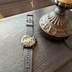 GUCCI ゴースト REAL. リアルブラック ラバーバンド 腕時計 中古