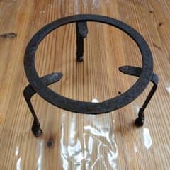 昭和レトロ 古道具 錆つき五徳 三つ足 火鉢 囲炉裏 直径15cm高さ12cm