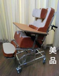 美品】座位保持椅子 強化段ボールのテーブル＆工具 付き - メルカリ