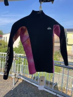 本日のみ 大特価 新品未使用 Quiksilver タッパー ブラック/ピンク