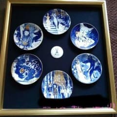 マイセン限定品 グリム童話ミ二プレートコレクション - メルカリ