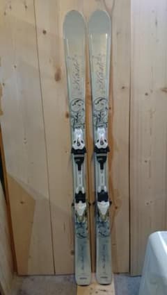 KNEISSL 150cm 簡単調整263~347㎜ クナイスル スキー板 - メルカリ