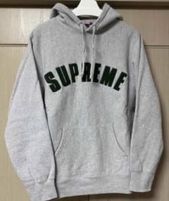 アーチロゴ スウェット パーカー グレー系 M - メルカリ