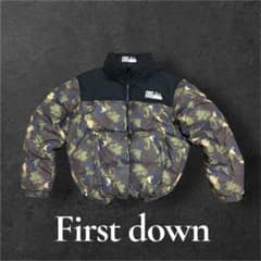 あばぱ様 First down 迷彩 カモ柄 ダウンジャケット - メルカリ