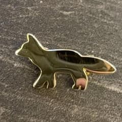 ね*た様 美品 Maison Kitsune メゾンキツネ ピンバッチ ピンバッ