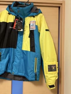 子ども用スキーウェア フード付き 青黄黒 サイズ140 (上下 長さ調整