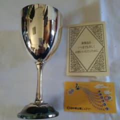 田中貴金属。銀製。シルバー製。ワイングラス。100g。企業のマークの